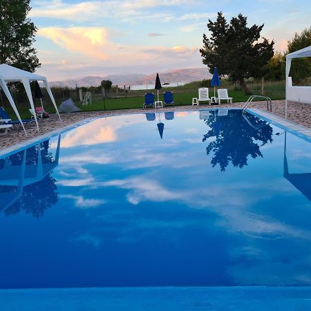לפקימי Avra Beach Apartments מראה חיצוני תמונה