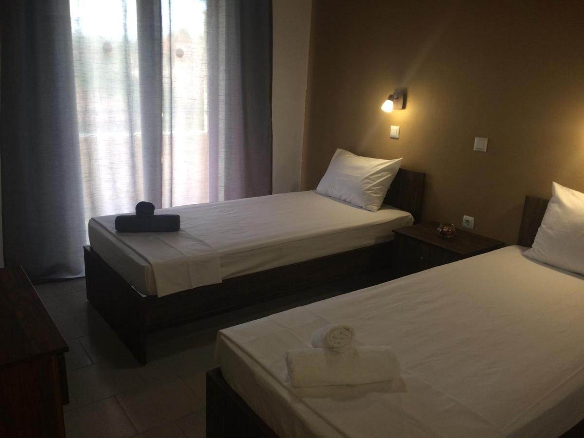 לפקימי Avra Beach Apartments מראה חיצוני תמונה