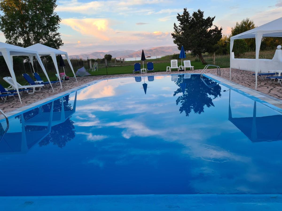 לפקימי Avra Beach Apartments מראה חיצוני תמונה